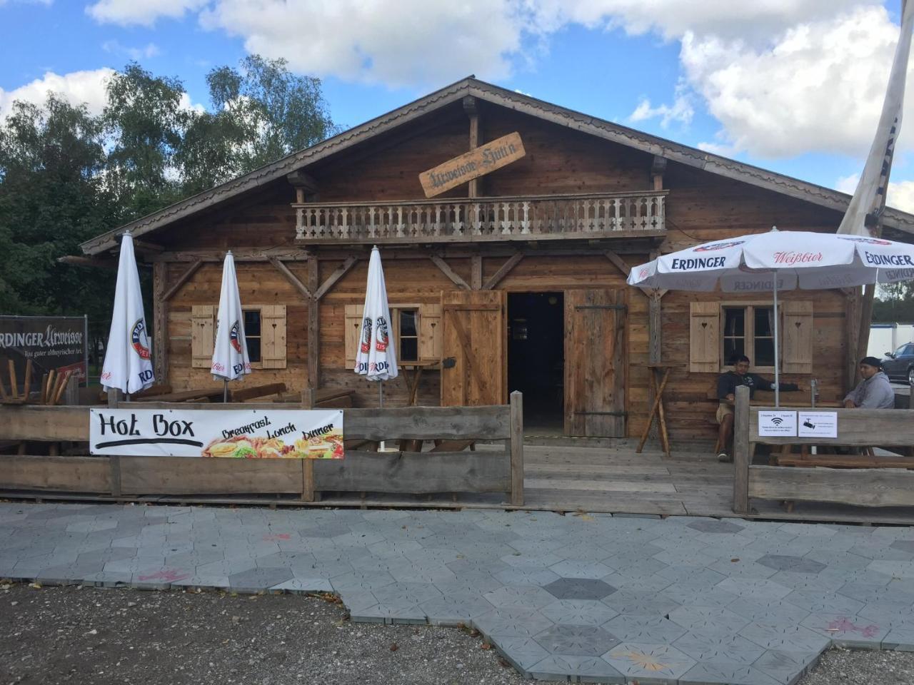 Festanation Oktoberfest Camp #2 Hotell München Exteriör bild
